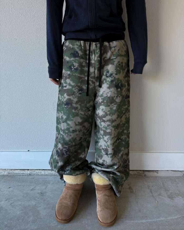 Peaceinwar Digital Camo Sweatpants (1)