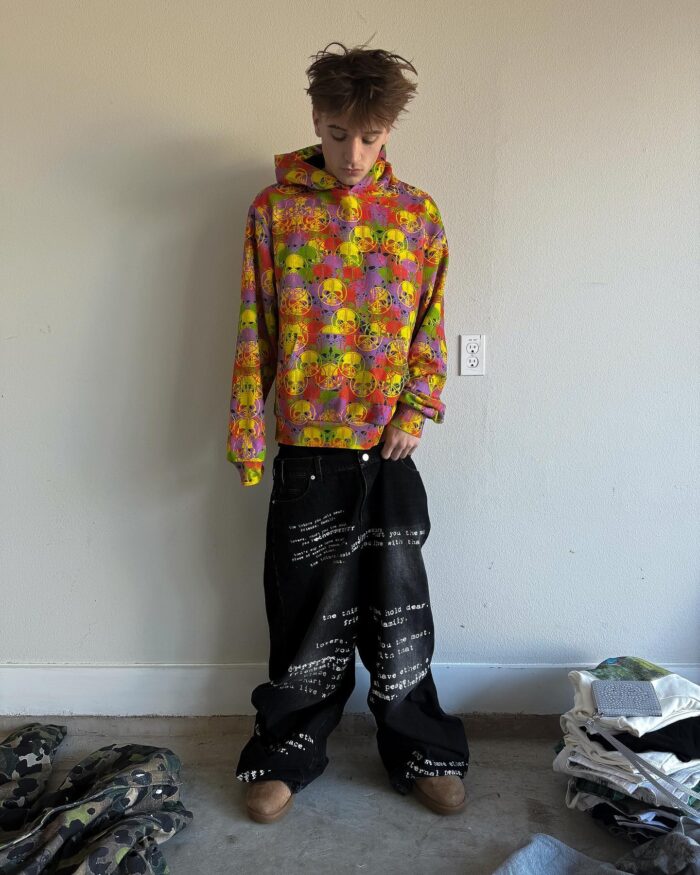 Peaceinwar Hypebeast Hoodie (2)