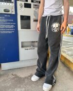 Peaceinwar Skull Sweatpants (1)